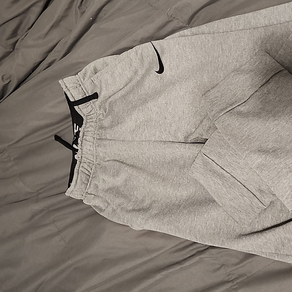 Nike joggers